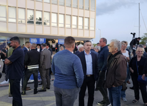 Fotografija 2 - HDZ Šibensko-kninske županije proslavio 35. obljetnicu: Finale slavlja uz šibenski koncert 'Četiri Tenora'