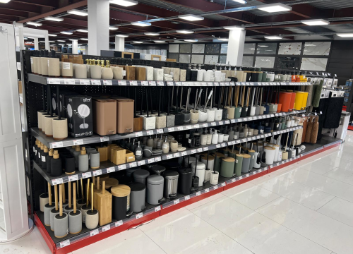 Fotografija 8 - FOTO Besplatna hrana i piće, ogromni popusti i zabava – Građa preuredila svoju poslovnicu u Šibeniku!