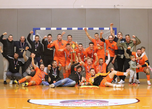 Malonogometaši Šibenika 1983 nakon pobjede u Zadru vrlo blizu ulaska u viši rang