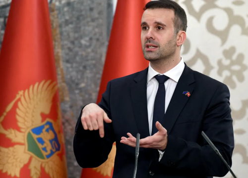 U Crnoj Gori uskoro se smanjuje radno vrijeme na sedam sati