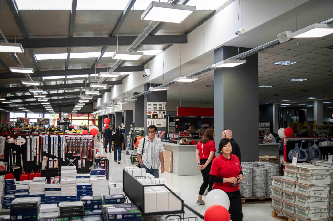 FOTO Pozor! Veliki popusti na kućanskim aparatima, keramici, alatima, bojama, rasvjeti, stolariji i puno više!