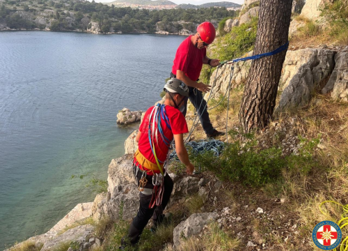 Fotografija 7 - Mirno vrijeme za HGSS Šibenik ne znači mirovanje: Pripremaju se za sezonu spašavanja