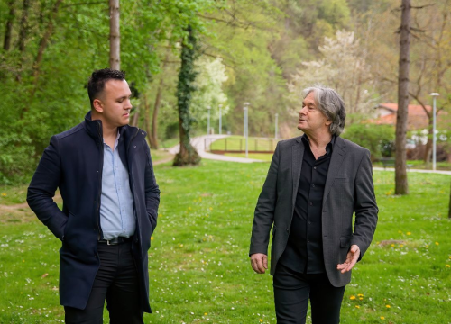 Domoljubni duet snimljen u Šibensko-kninskoj županiji: Šarić i Ševerdija poručuju – 'Domovina zove te'