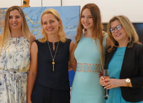 Fotografija 2 - Umjetnost kao štit: Tvrđava sv. Ivana ugostila izložbu ukrajinskih umjetnika i djece