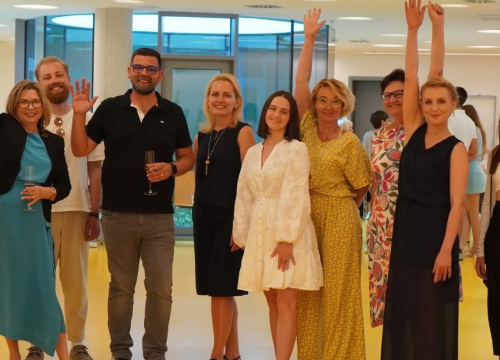 Umjetnost kao štit: Tvrđava sv. Ivana ugostila izložbu ukrajinskih umjetnika i djece