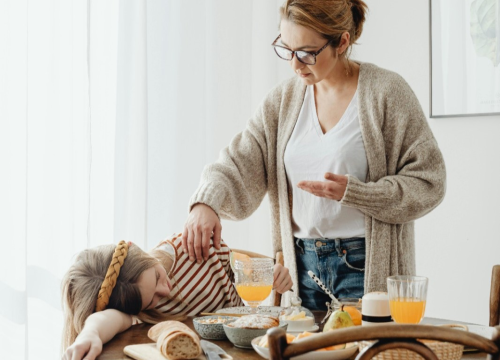 Budite se umorni i bezvoljni, iako ste prespavali noć? Moguće je da razlog nije stres – već zrak koji udišete