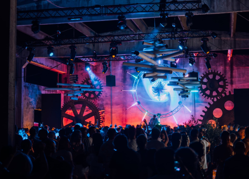 Mano Le Tough i Aera predvode elektronski spektakl za ljetni solsticij u Morlaccu