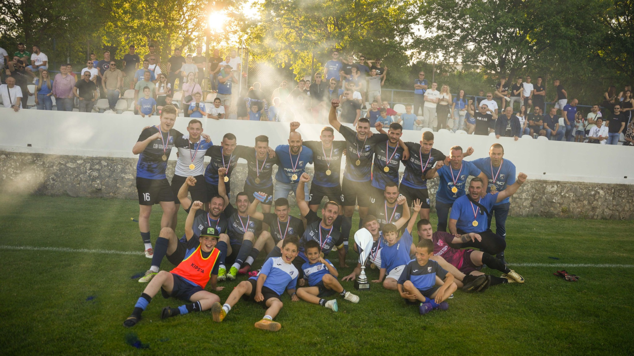 Nogometaši DOŠK-a na kraju uspješne sezone hvataju kroz kvalifikacije viši rang