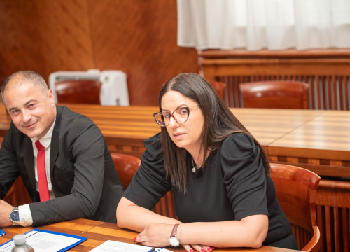 Fotografija 1 - Održana konstituirajuća sjednica novog saziva Gradskog vijeća Grada Knina