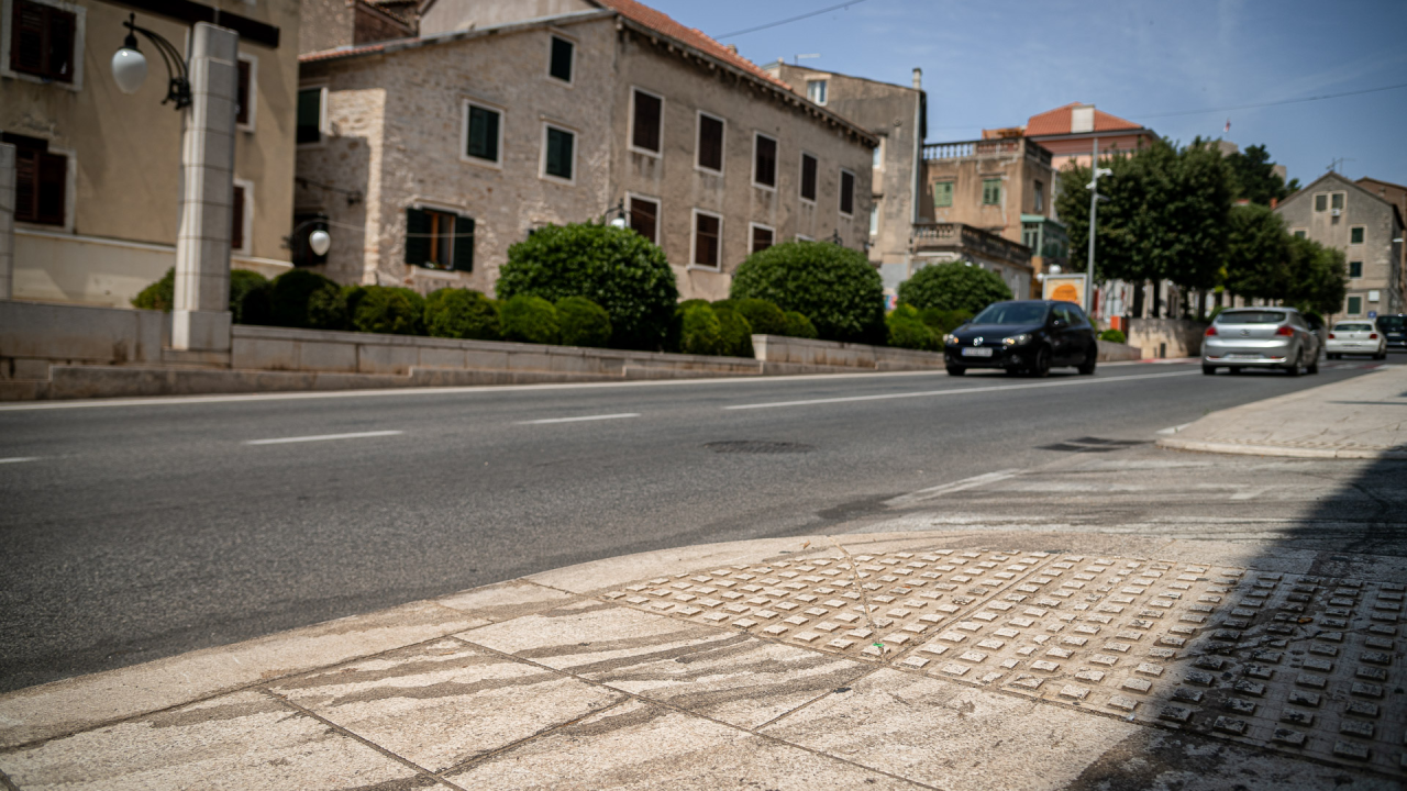 Vodi li se dovoljno računa o čistoći šibenskih ulica? 'Ne može ovaj svit sto Zelenih gradova očistiti'