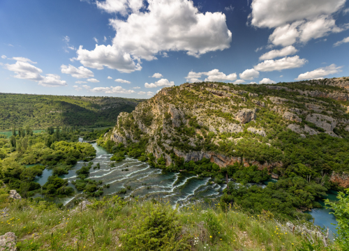 Ogrlice sred kanjona rijeke Krke