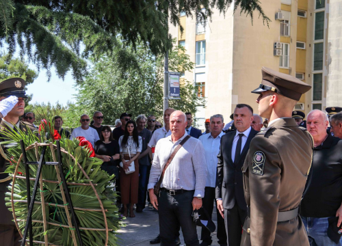 Fotografija 6 - Položeni vijenci na Baldekinu povodom 34. obljetnice osnutka slavne 113. brigade HV