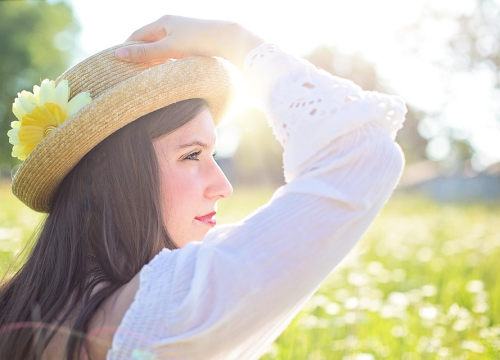 Privlačni kao magnet: Četiri horoskopska znaka mamit će poglede ovog ljeta