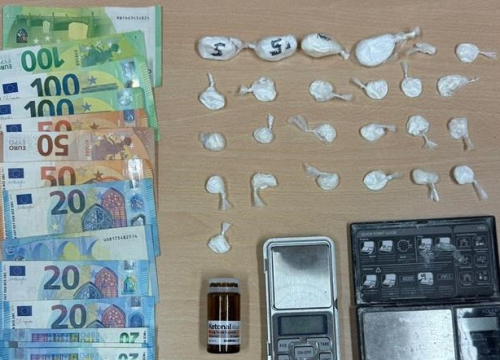 Razbijen lanac droge i oružja: Šibenska policija u velikoj akciji uhitila šest osoba