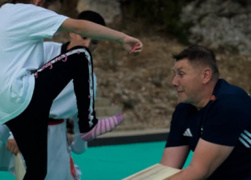 Fotografija 7 - Održano polaganje za učeničke pojaseve ispod moćne Kninske tvrđave