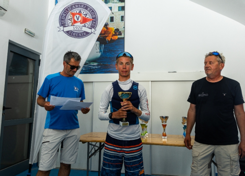 Jedriličar Maro Uroda iz vodičkog Tijata pobjednik šibenske festivalske regate