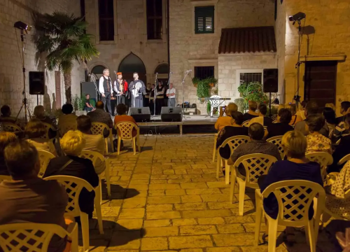 Glazba, poezija i tradicija: Idući četvrtak počinju Šibenske klapske večeri