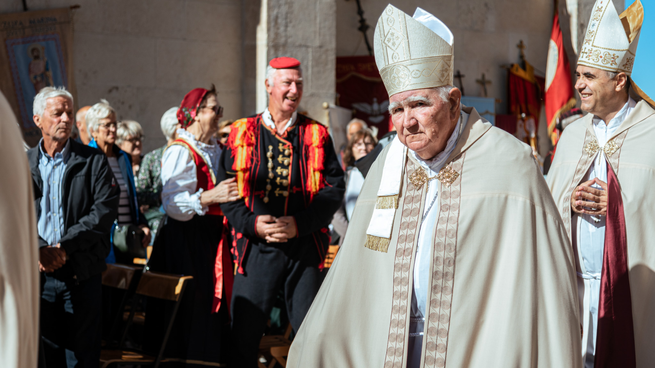 Ante Ivas recitirat će molitvu na Thompsonovom koncertu
