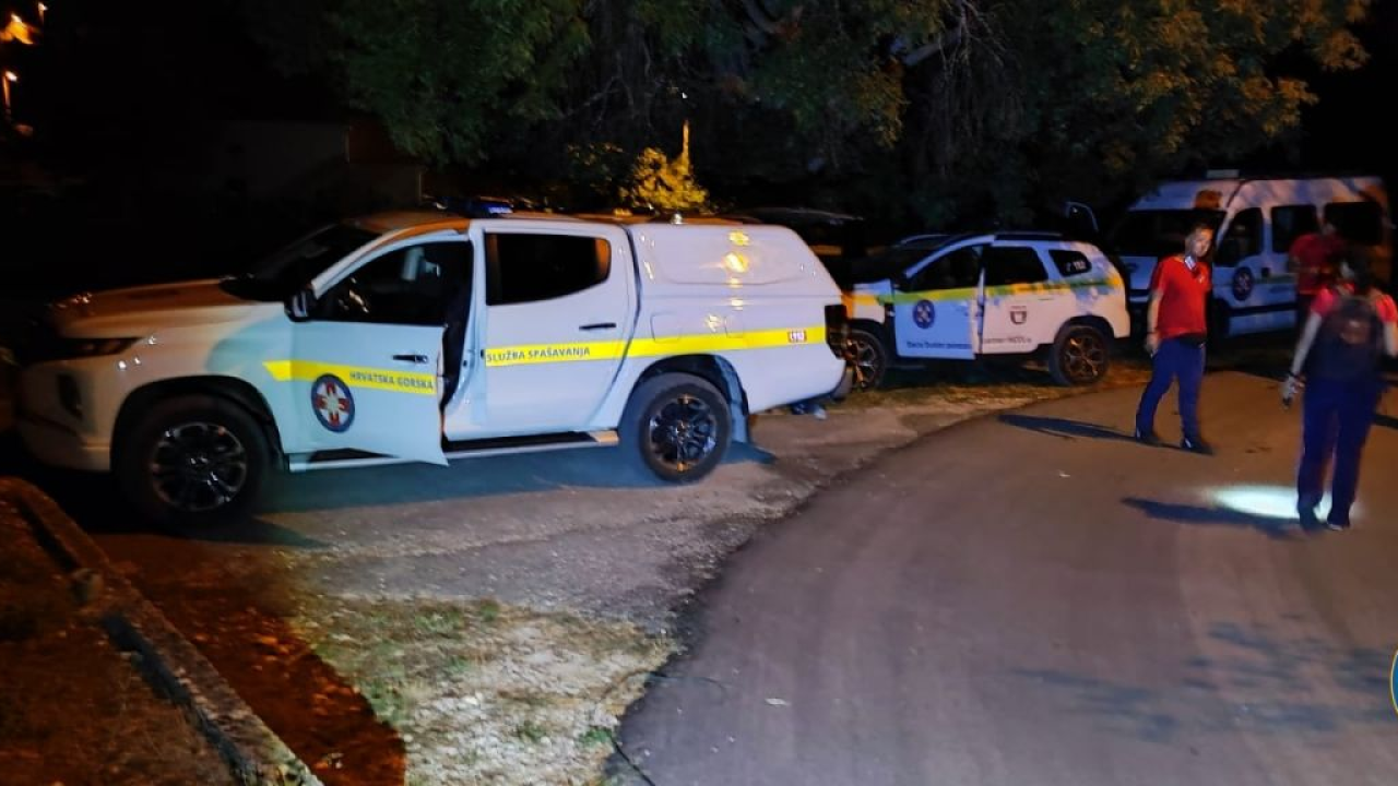 HGSS, policija i članovi DVD-a tragali za starijom osobom koja je nestala u Radučiću