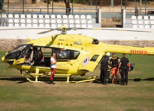 Suradnja hitnih službi u Drnišu: Helikopterom pacijent uspješno prevezen na daljnje liječenje
