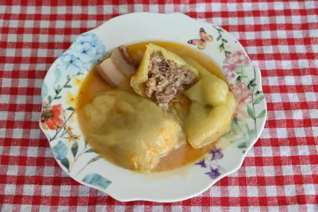 Miris djetinjstva s Martinske: Njezino Veličanstvo Punjena paprika