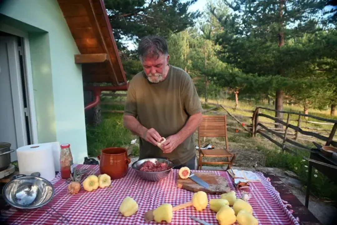 Miris djetinjstva s Martinske: Njezino Veličanstvo Punjena paprika