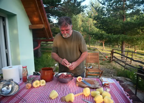 Miris djetinjstva s Martinske: Njezino Veličanstvo Punjena paprika