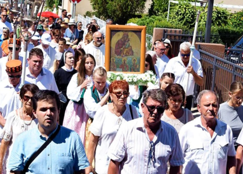 Primošten slavi blagdan Gospe od Porta po 255. put: Procesija, mise i tradicija uz more