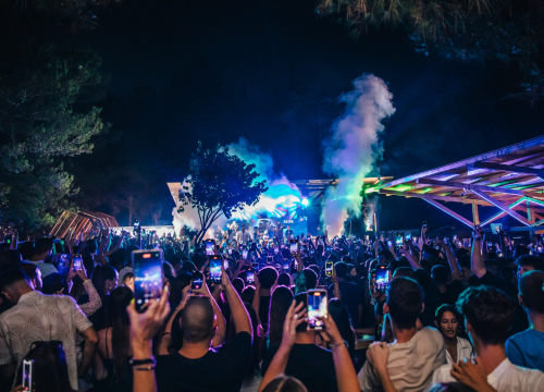 Aco Pejović prvi put svira u Vodicama - Ne propustite glazbeni spektakl!