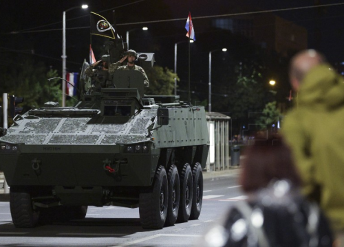 Hrvatska svečanim mimohodom obilježava 30. obljetnicu VRO 'Oluja'