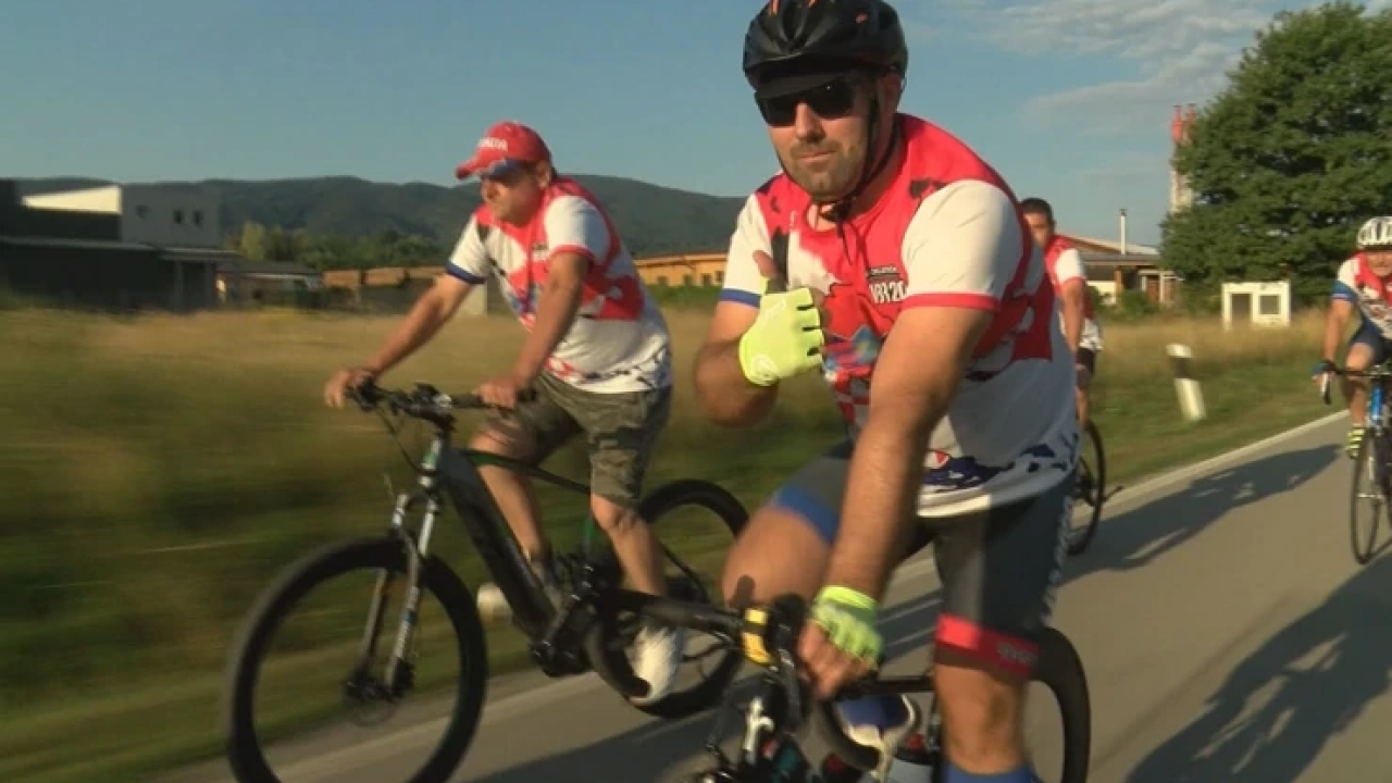 460 kilometara do Knina: Biciklistički maraton kao počast herojima Domovinskog rata