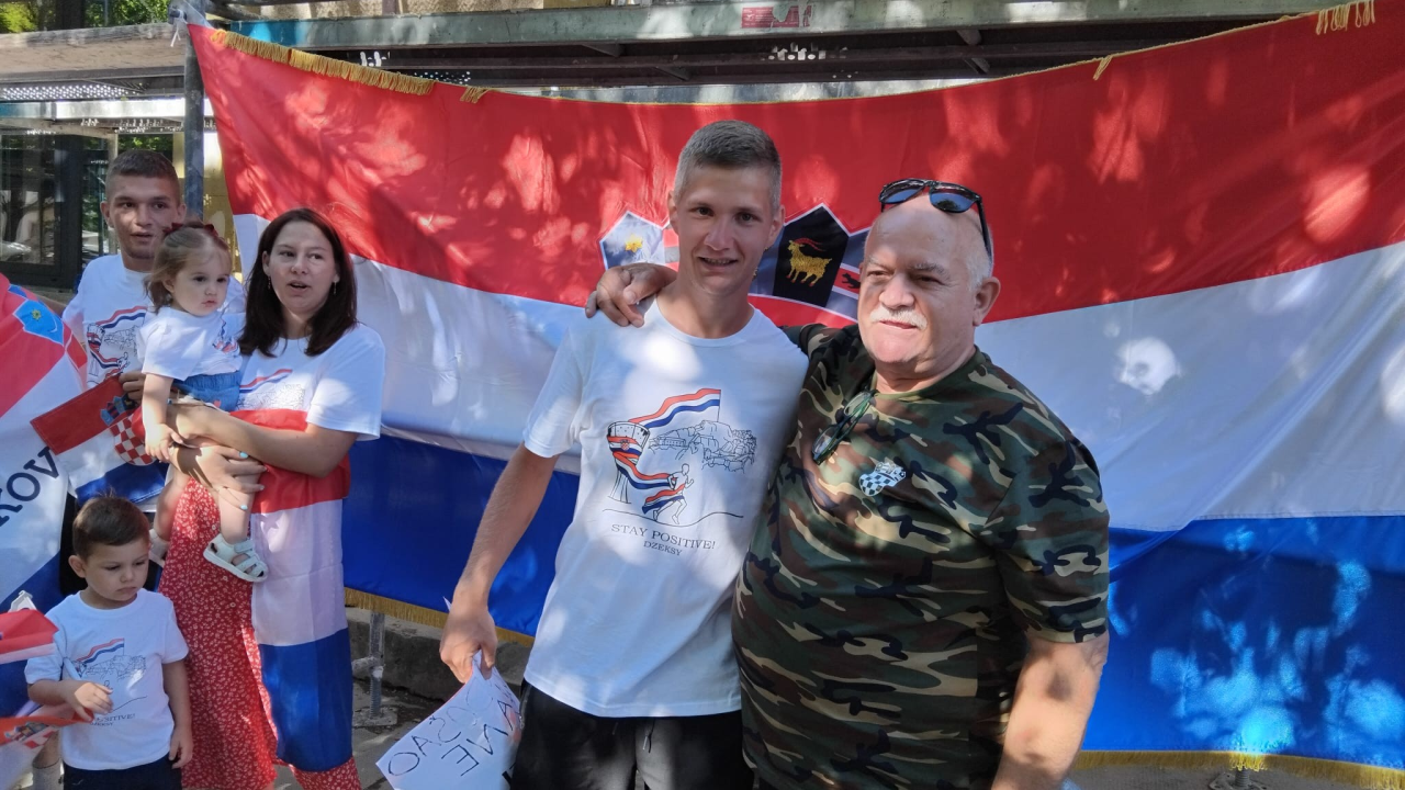 Ivan Džepina stigao u Knin nakon 16 dana trčanja i hodanja: 'Hvala svima što ste me na ovom putu primili kao svoga'