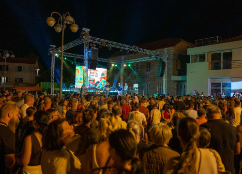 Fotografija 26 - Spektakularna vodička fešta oduševila tisuće posjetitelja