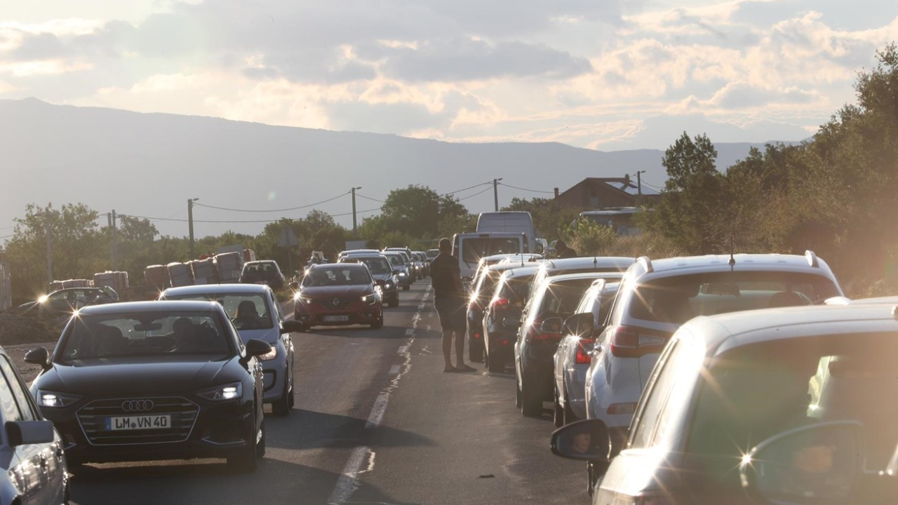 Masu posla za hitne službe u Sinju: Više od 400 intervencija, dvije osobe spašene helikopterom