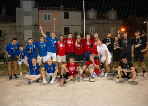 Na Zlarinu odigran 30. turnir na male branke. Posebno priznanje dodijeljeno Mladenu Šunjari