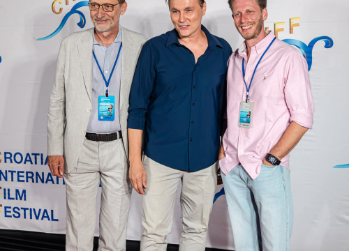 Fotografija 54 - Zvijezde i crveni tepih u Šibeniku: Počeo Croatian International Film Festival