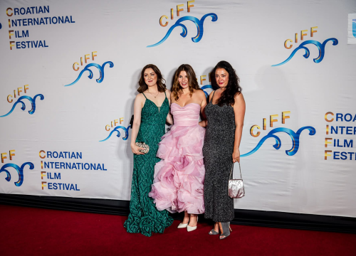 Fotografija 38 - Zvijezde i crveni tepih u Šibeniku: Počeo Croatian International Film Festival