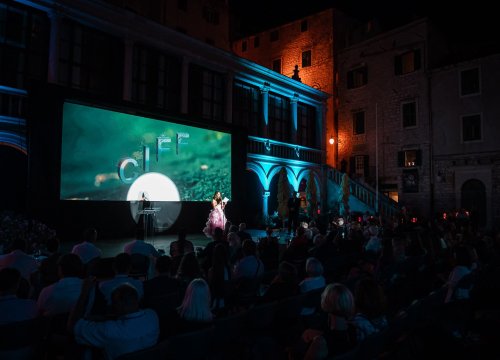 Fotografija 9 - Zvijezde i crveni tepih u Šibeniku: Počeo Croatian International Film Festival