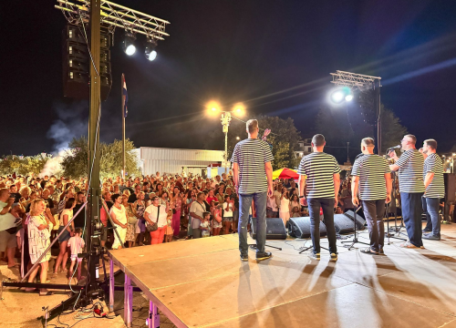 Fotografija 3 - Ribarska fešta u Pirovcu