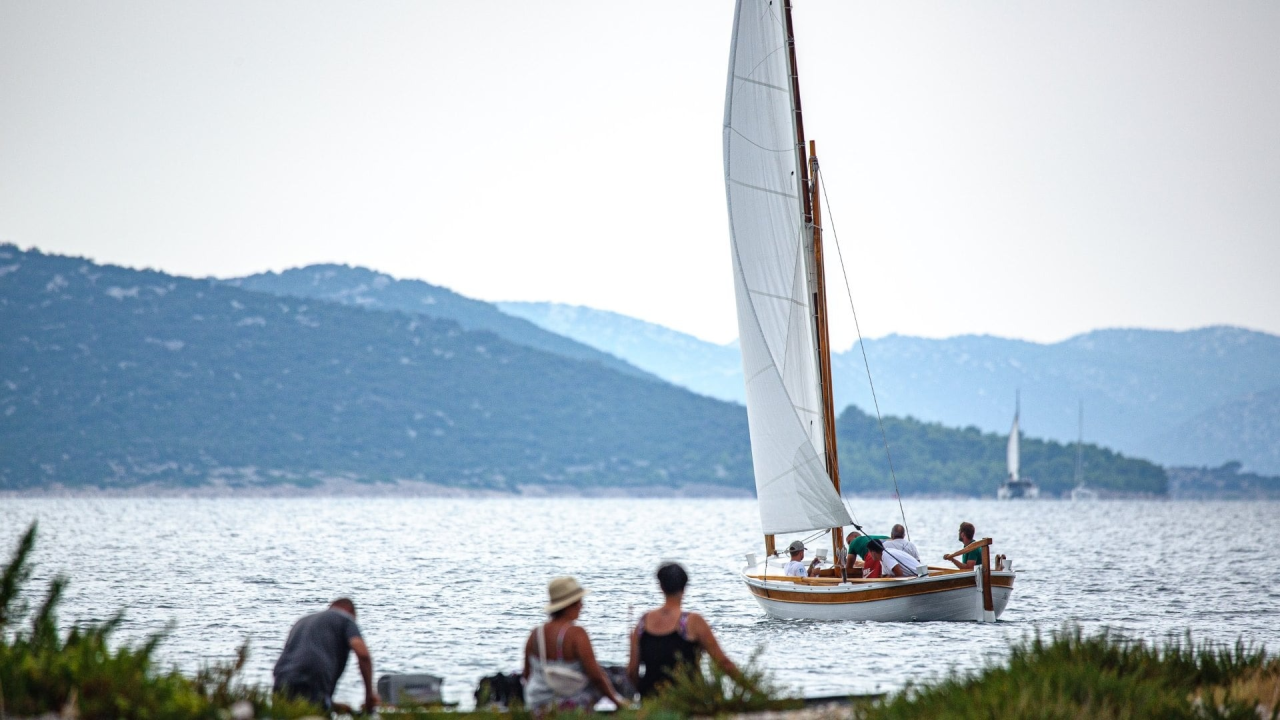 Ilka prva u cilj u Betini: Gajeta Vice Jušića slavila na 23. Regati za dušu i tilo