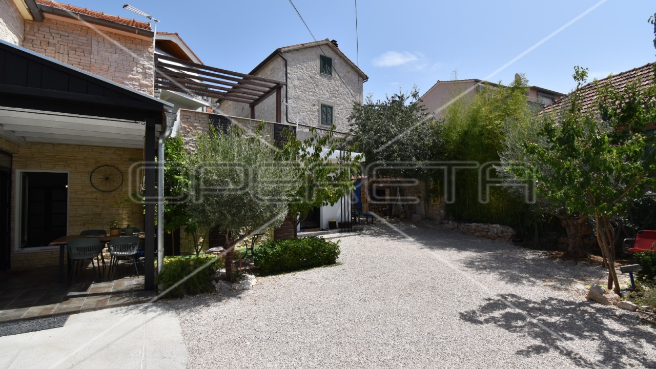 Rijetka prilika: Opereta predstavlja novouređenu kuću u srcu Šibenika!