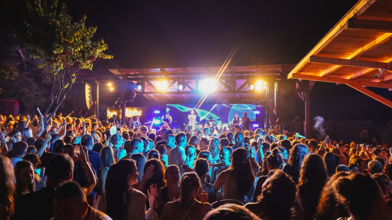 Željko Bebek u subotu priprema veliki koncertni spektakl u Vodicama