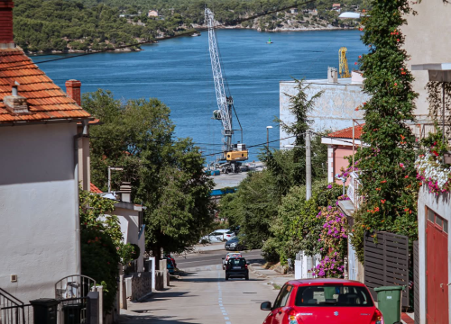 Fotografija 6 - Križ - Od nekadašnjeg pustog brda do obiteljske četvrti