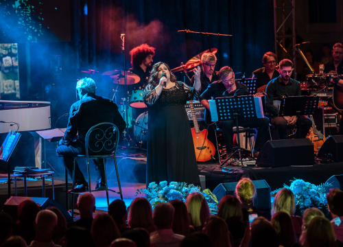 Fotografija 2 - FOTO Đani Stipaničev i klapa Preženca trijumfirali na 28. Dalmatinskoj šansoni