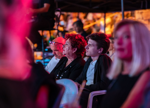 Fotografija 24 - FOTO Đani Stipaničev i klapa Preženca trijumfirali na 28. Dalmatinskoj šansoni