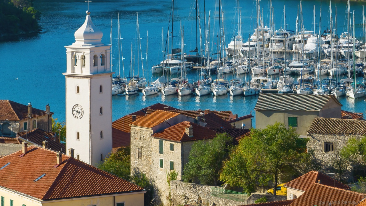 Za kraj kolovoza Skradin donosi raznolik glazbeni program