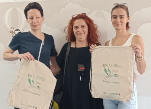 Ekološka udruga 'Krka' Knin omogućila posebne pakete svim bebama rođenim u kninskoj bolnici