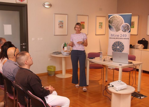 Fotografija 7 - Rumunjski gosti upoznali najbolje primjere ruralnog razvoja u Šibensko-kninskoj županiji