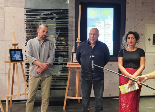 Fotografija 4 - Otvorene ŠKURE