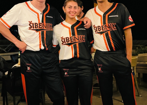 Fotografija 15 - FOTO Bili smo na prvom treningu Kriket kluba Šibenik na Krapnju, gro ekipe dolazi iz zemalja u kojoj je to sport broj 1